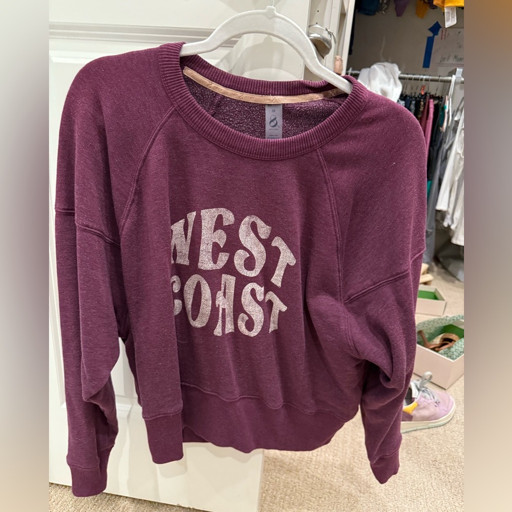 Lou and grey graphic sweatshirt. EUC